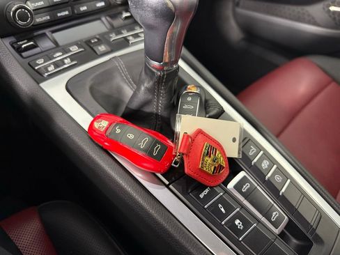 Used 2017 Porsche 718 Boxster S RWD image 27