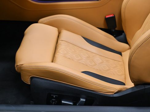 Used 2022 BMW M8 Competition w/ M Driver's Package image 27