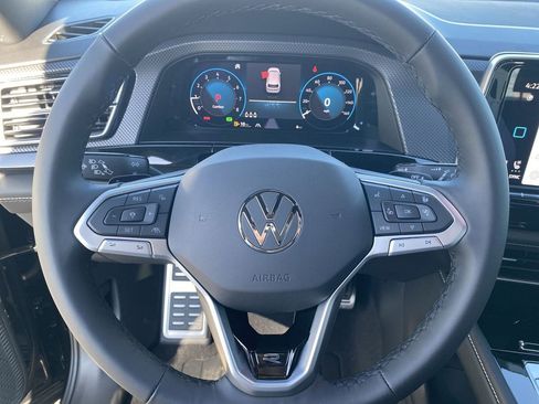New 2026 Volkswagen Atlas Cross Sport SEL Premium R-Line AWD/4WD image 19