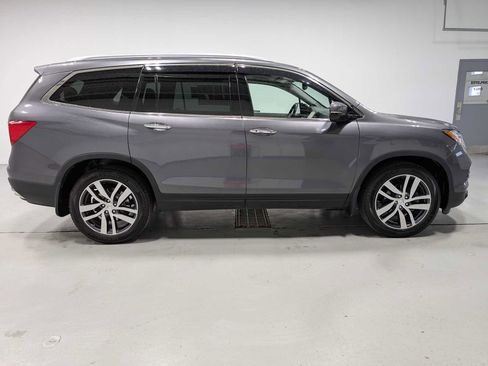 Used 2017 Honda Pilot Elite image 7