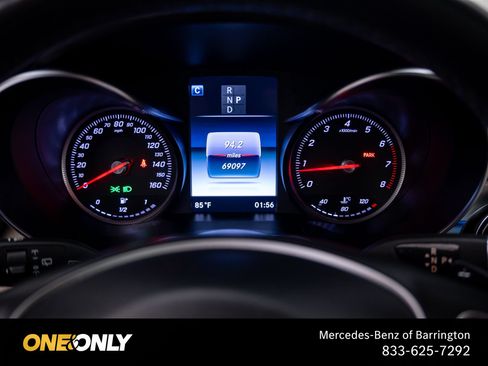 Used 2017 Mercedes-Benz GLC 300 4MATIC image 26