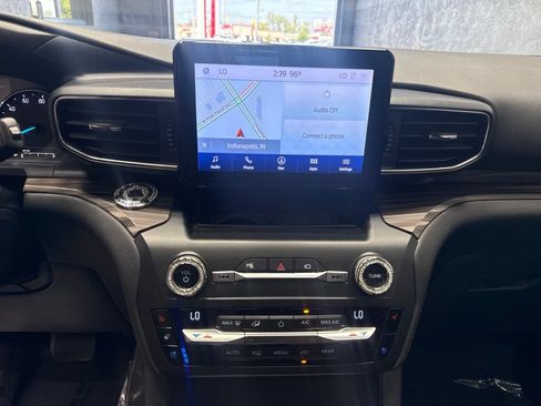 Used 2020 Ford Explorer Limited AWD/4WD image 26
