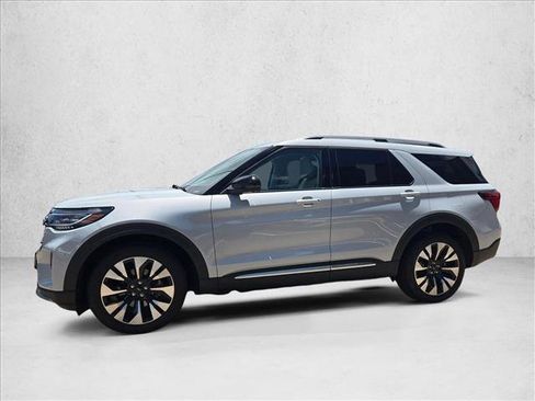Used 2026 Ford Explorer Platinum w/ LUX Leather Package AWD/4WD image 8
