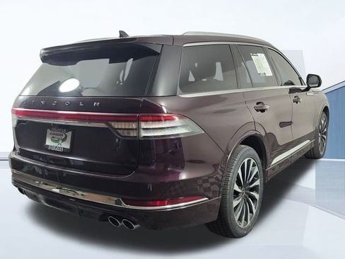 Used 2023 Lincoln Aviator Black Label Grand Touring w/ Class IV Trailer Tow Package image 7