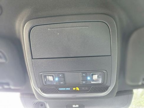 Used 2025 Ford Explorer ST-Line w/ ST-Line Street Pack AWD/4WD image 24