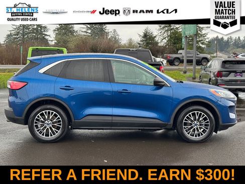 Used 2022 Ford Escape SE FWD image 10