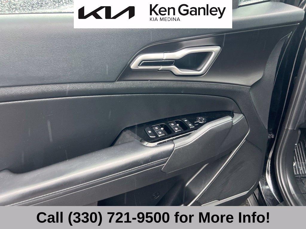 Certified 2024 Kia Sportage EX FWD image 25