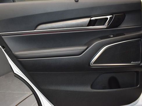 Certified 2024 Kia Telluride SX X-Line AWD/4WD image 17