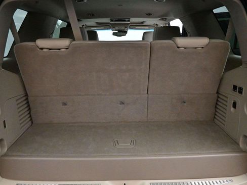 Used 2020 GMC Yukon Denali w/ Denali Ultimate Package AWD/4WD image 10