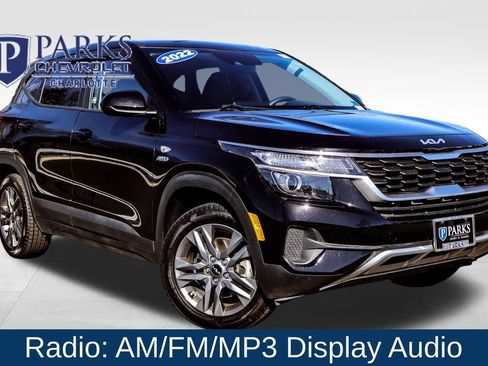 Used 2022 Kia Seltos LX image 1