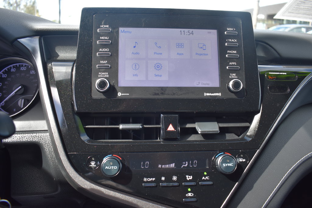 Used 2023 Toyota Camry SE FWD image 30