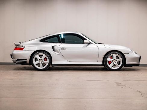 Used 2003 Porsche 911 Turbo AWD/4WD image 4