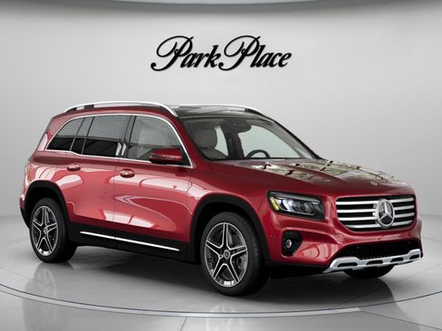 Used 2026 Mercedes-Benz GLB 250 image 32