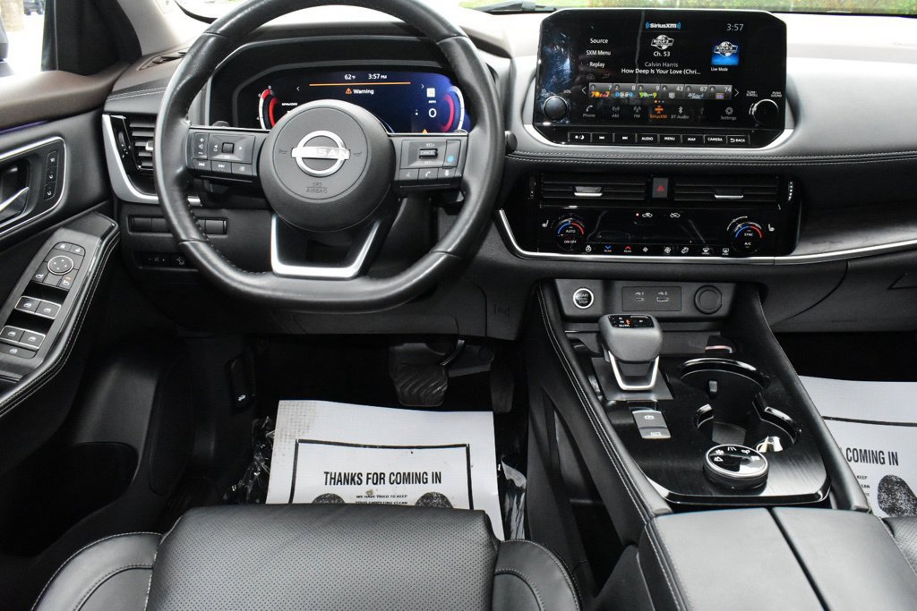 Used 2023 Nissan Rogue Platinum w/ Platinum Premium Package AWD/4WD image 3