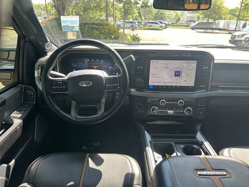 Used 2023 Ford F250 Platinum w/ FX4 Off-Road Package AWD/4WD image 24