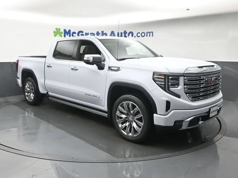 New 2026 GMC Sierra 1500 Denali AWD/4WD image 2