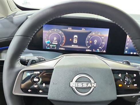 Certified 2025 Nissan Murano SL w/ Cargo Package AWD/4WD image 16