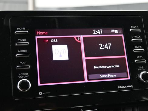 Used 2021 Toyota Camry SE image 12