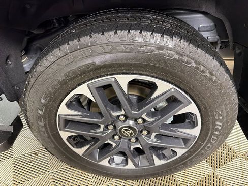 Used 2026 Toyota Sequoia Limited AWD/4WD image 21