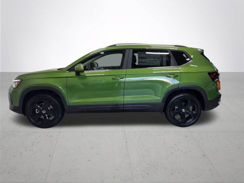 New 2026 Volkswagen Taos SEL AWD/4WD image 9