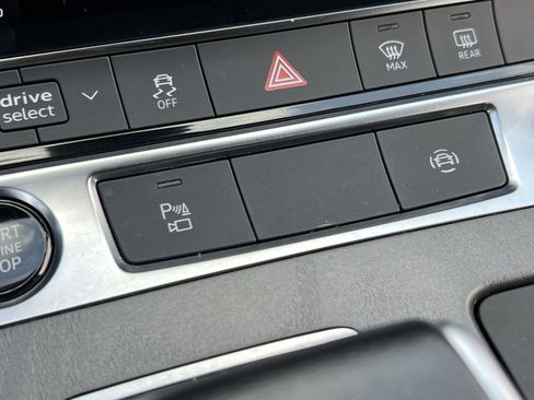 Used 2024 Audi A6 Premium Plus AWD/4WD image 39