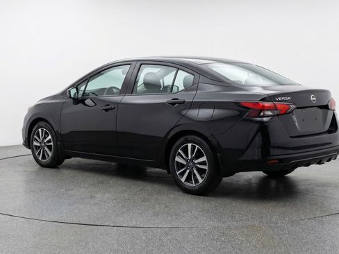 Used 2025 Nissan Versa SV FWD image 6