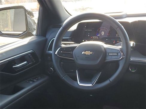 Used 2025 Chevrolet Tahoe LS image 11