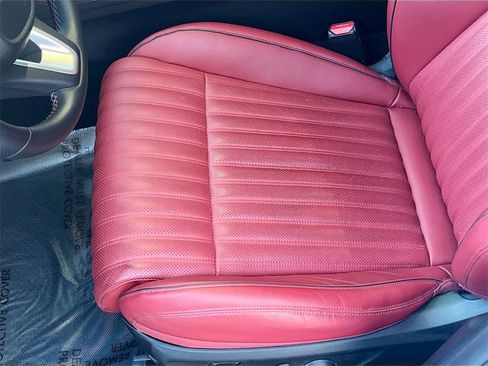 Used 2024 Genesis G70 3.3T Advanced image 20