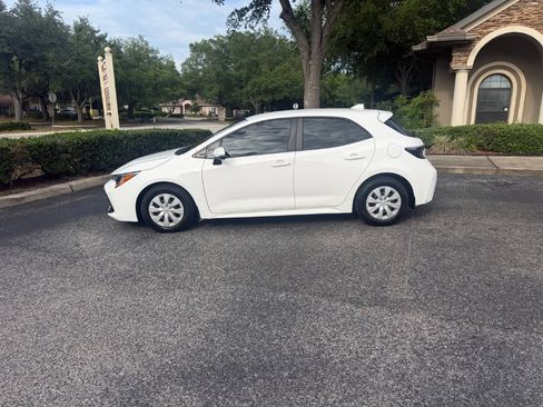 Used 2019 Toyota Corolla SE FWD image 11