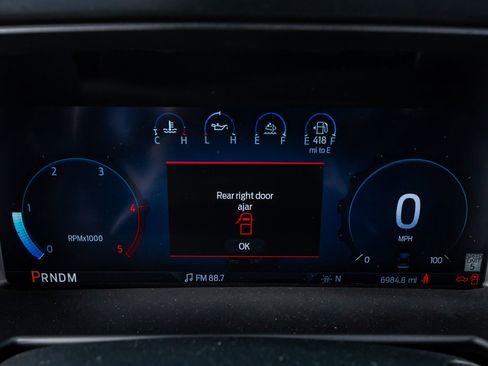 Used 2025 Ford F250 Lariat w/ Lariat Ultimate Package image 19