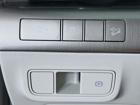 New 2025 Hyundai Kona SEL AWD/4WD image 14