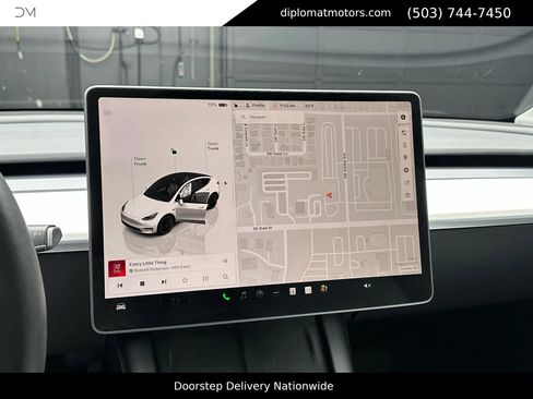 Used 2023 Tesla Model Y Long Range image 29