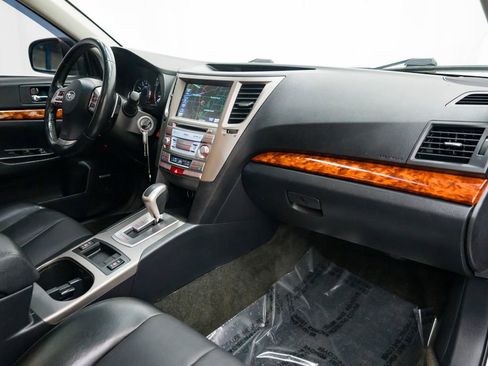 Used 2012 Subaru Outback 3.6R Limited image 29