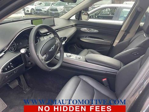 Used 2023 Genesis GV70 2.5T w/ Select Package AWD/4WD image 2