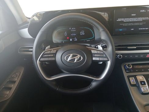 Used 2024 Hyundai Palisade SEL FWD image 12