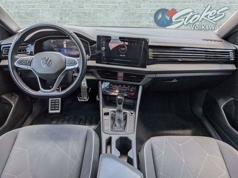 Certified 2025 Volkswagen Jetta Sport FWD image 14