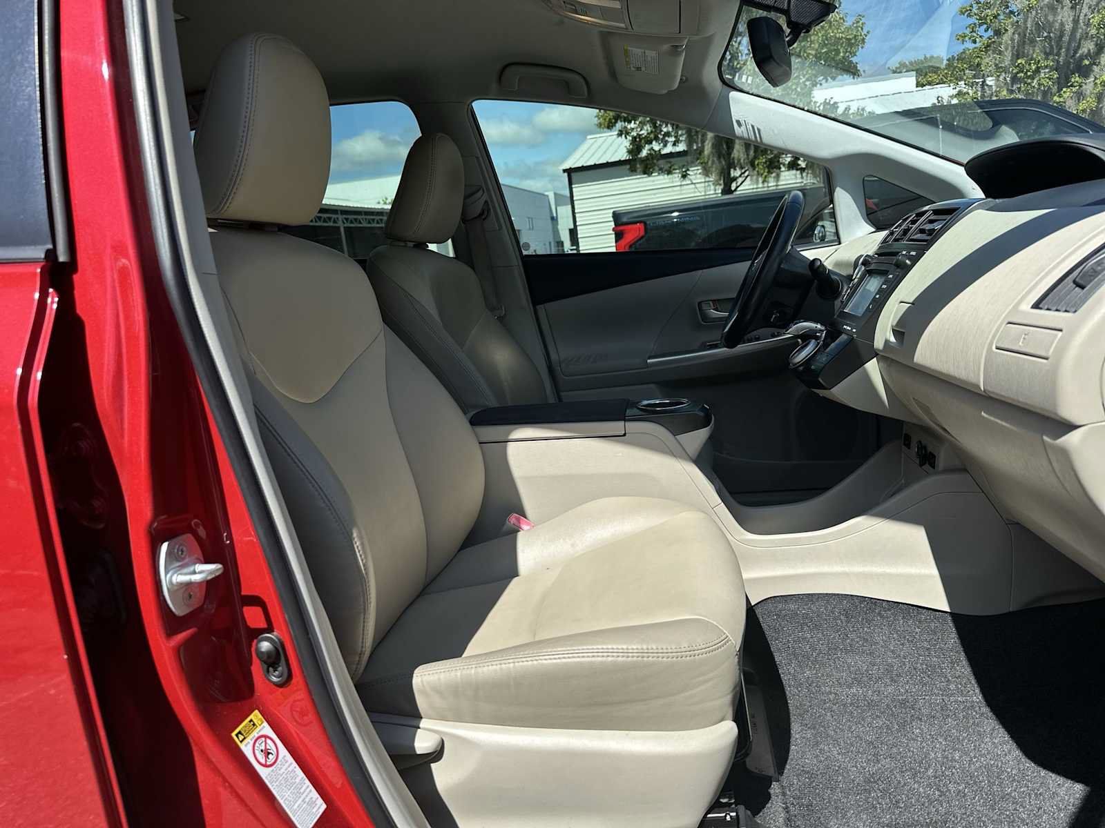 Used 2013 Toyota Prius V Five FWD image 19