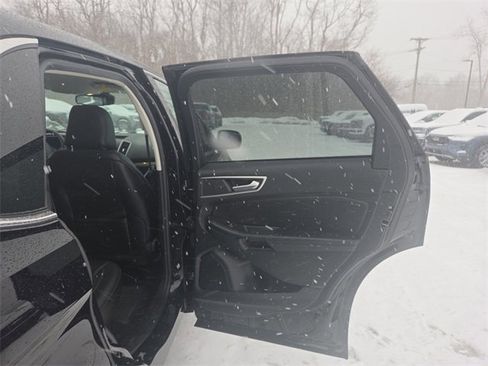 Certified 2023 Ford Edge SEL image 19