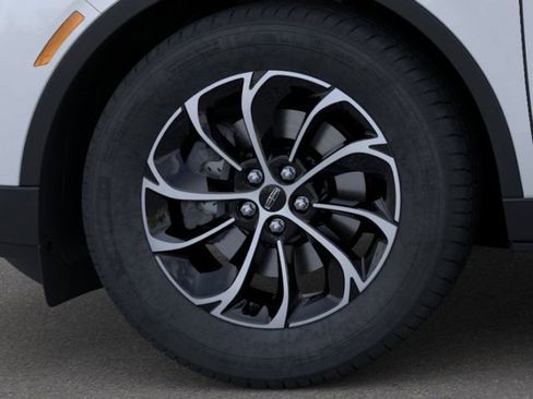 New 2026 Lincoln Nautilus Premier w/ Equipment Group 102A image 19