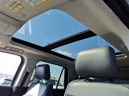 Used 2025 Ford Expedition Active image 14