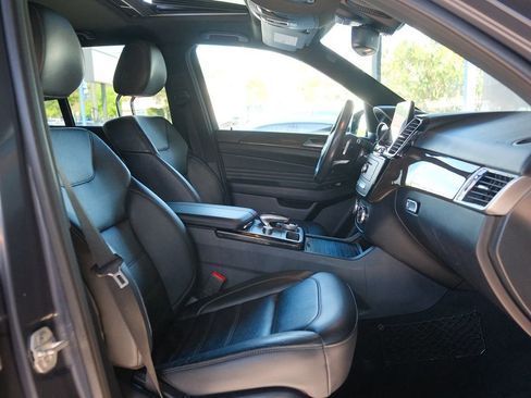 Used 2016 Mercedes-Benz GLE 350 w/ Premium Package image 30