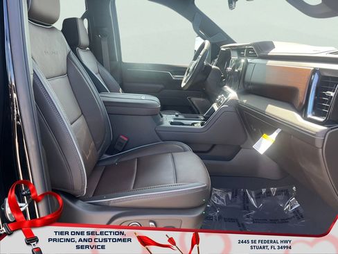 New 2025 GMC Sierra 2500 Denali w/ Denali Reserve Package image 36