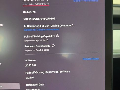 Used 2021 Tesla Model Y Performance image 7