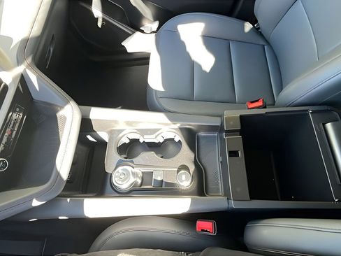 New 2026 Ford Explorer Active w/ Active Comfort Package image 19