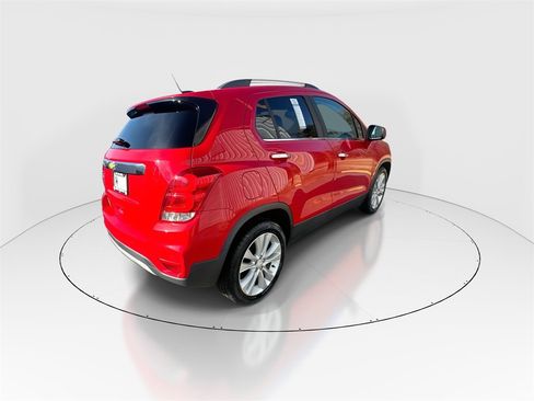 Used 2017 Chevrolet Trax Premier w/ Driver Confidence II Package image 8