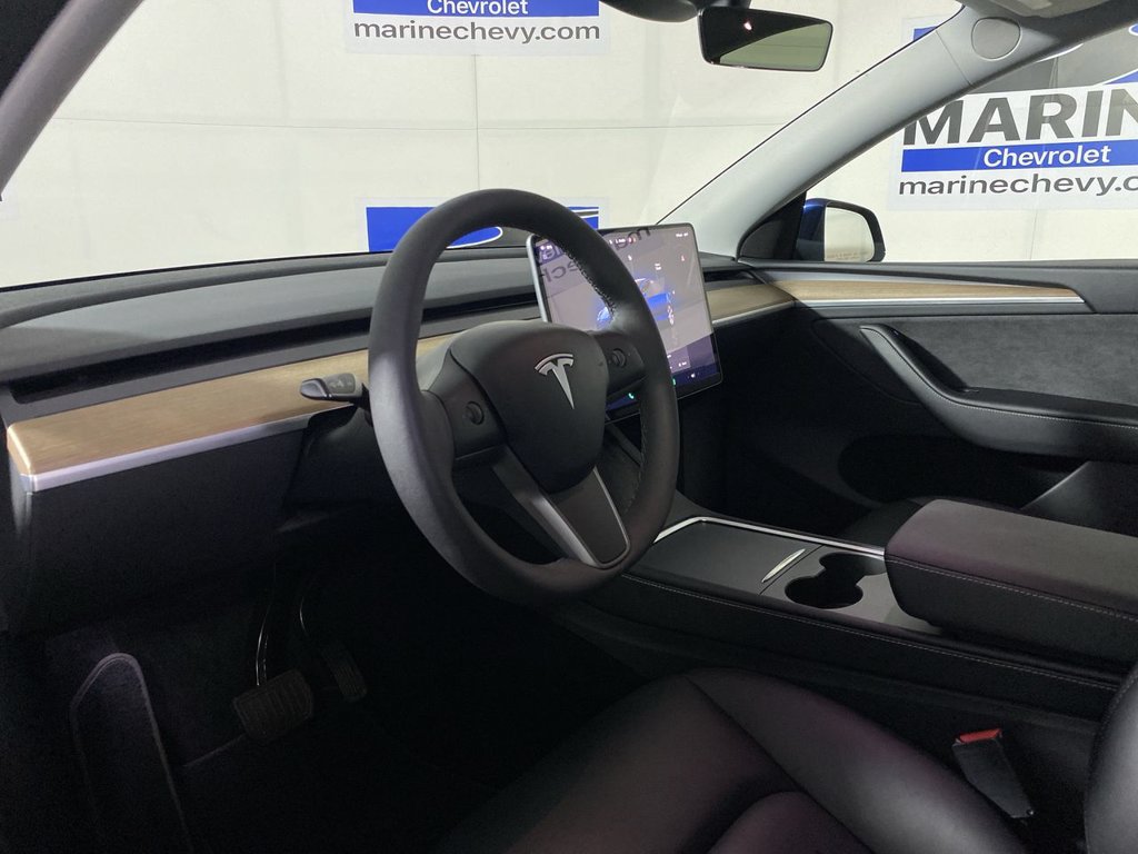 Used 2023 Tesla Model Y Long Range AWD/4WD image 15