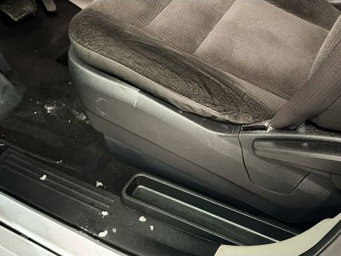 Used 2019 Dodge Grand Caravan SE image 18