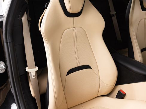 Certified 2021 Ferrari Roma image 60