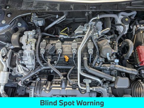 Used 2025 Nissan Altima 2.5 SV FWD image 15
