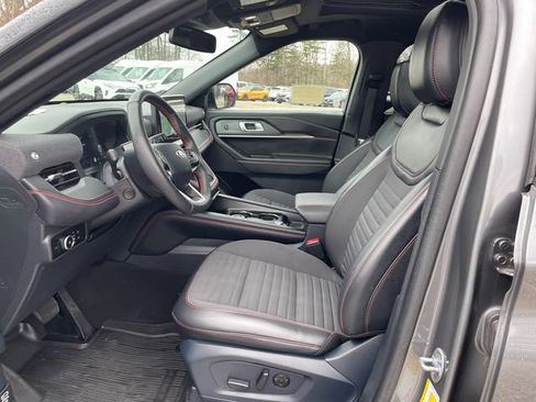 Used 2025 Ford Explorer ST-Line w/ Premium Package AWD/4WD image 40